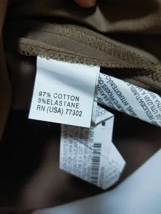 Falda beige de vestir