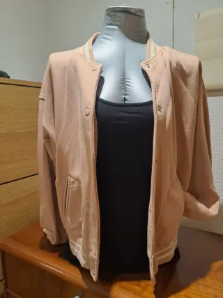 Chaqueta Bomber Rosa Palo Bershka