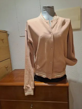 Chaqueta Bomber Rosa Palo Bershka