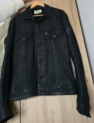 Chaqueta Levis Piel Negra