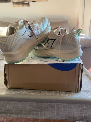 Asics Trabuco Max 3 Beige/Verde