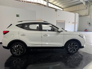 MG ZS 2023