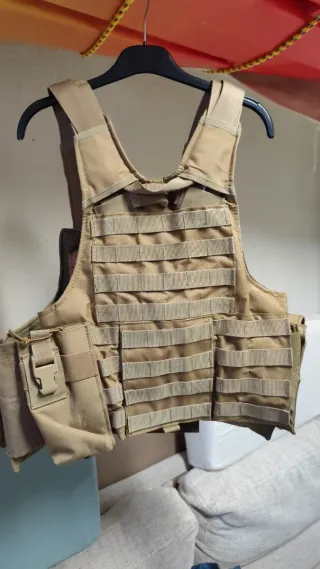 Chalecos tácticos Airsoft y