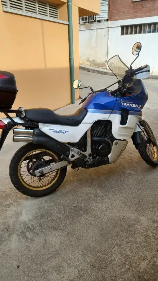Honda Transalp 600
