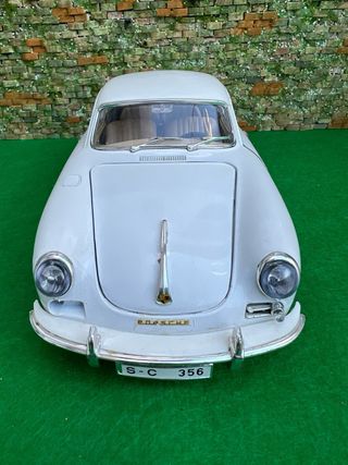 Porsche 356B (1961) – Burago – Escala 1:18