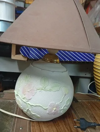 Lámpara de mesa cristal y metal