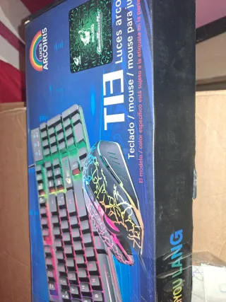Teclado y Ratón Gaming Ziyou Lang