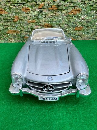Mercedes-Benz 300 SL Roadster – 1957 – Escala 1:18