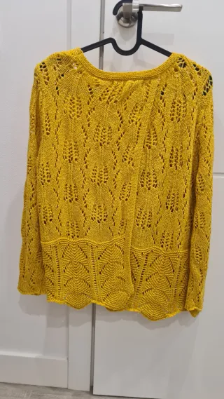 Jersey Zara Amarillo Calado Talla L