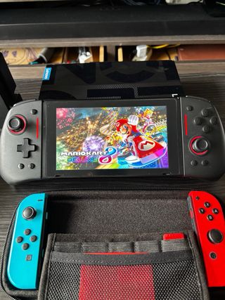 Nintendo Switch nera con accessori