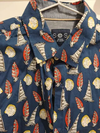 Camisa SOS Estampada Talla L