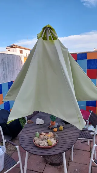 Parasol para terraza o patio
