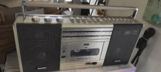 Radiocasete Bombox oceanic (ITT Aleman)