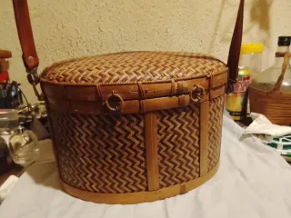 Cesta vintage mimbre asa cuero