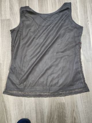 Top de pedrería y lentejuelas