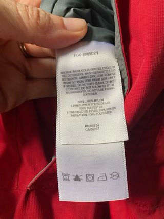 Abrigo  Columbia Rojo oscuro