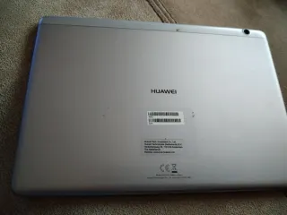 Tablet Huawei Negra y Plateada