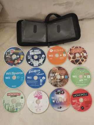 Lote de 12 videojuegos para Nintendo Wii.