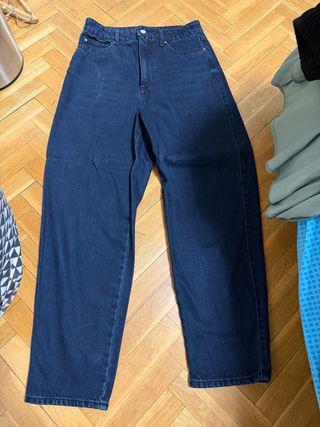 Pantalón vaquero azul oscuro