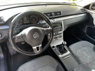 Volkswagen Passat 2012