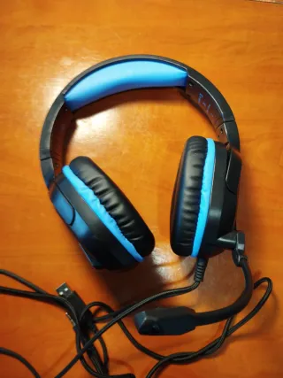 Cascos Gamer Fachixy Azules y Negros