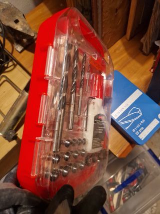 Set Tasselli e Punte Trapano Legno