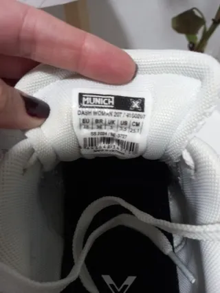 Zapatillas Munich Blancas y Rosas