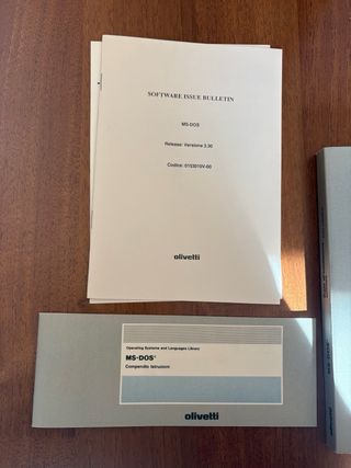 MS-DOS 3.3 Olivetti Software floppy + manuali