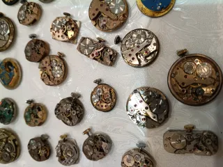 Stock 34 movimenti carica manuale vintage