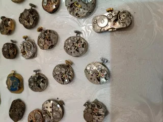 Stock 34 movimenti carica manuale vintage