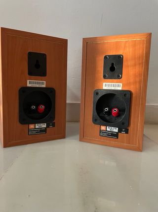 Pareja Altavoces JBL Marrones
