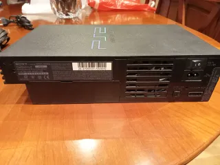 PlayStation 2 Nera con Giochi