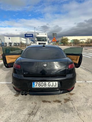 Alfa Romeo GT 2008