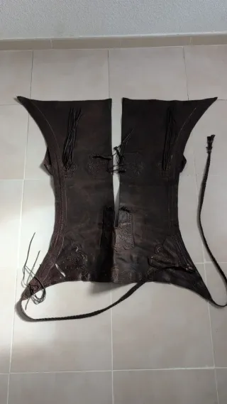 Zahones de cuero para montar