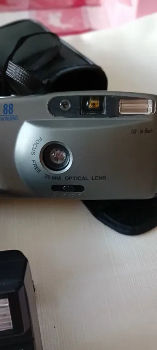 3 Macchine Fotografiche Premier, Ricoh