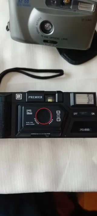 3 Macchine Fotografiche Premier, Ricoh