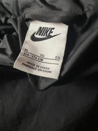 Abrigo unisex negro talla 158-170