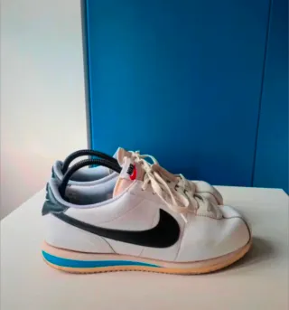 Nike Cortez leather white and black for men