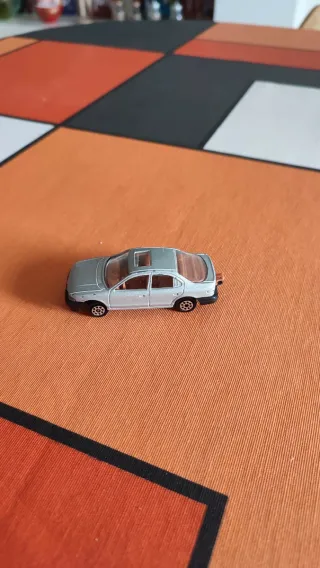 Miniatura Coche Majorette Ford Mondeo 1/59