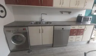 Cocina completa con o sin electrodomésticos.