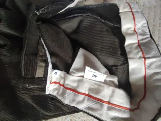 Pantalón pana hombre