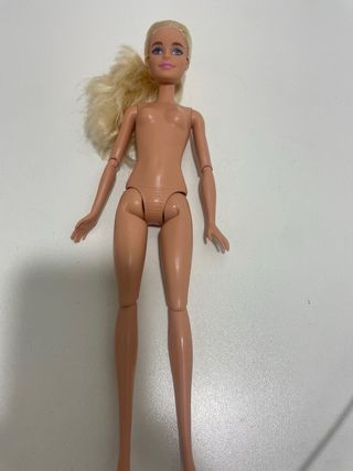 Barbie articulada playline