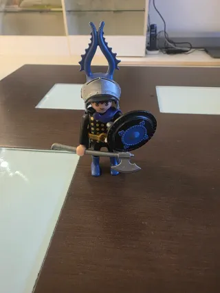 Playmobil huevo del  Caballero Azul 3947