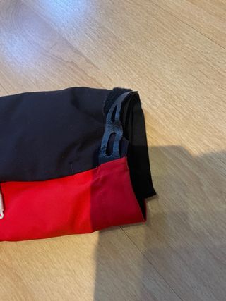 Chaqueta Snow/Ski Negra y Roja marca söll talla 14