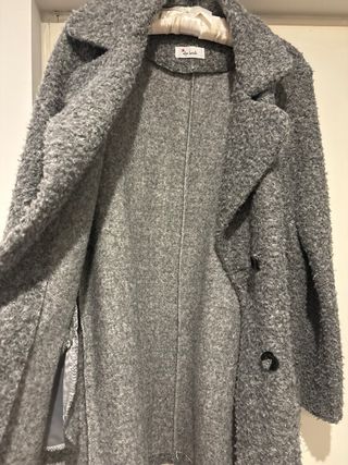 Abrigo gris Algo Bonito