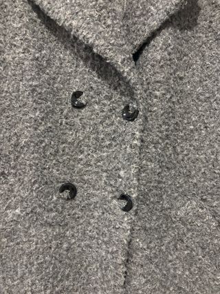 Abrigo gris Algo Bonito