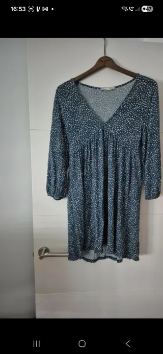 Vestido corto Pull & Bear azul estampado floral