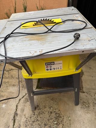Sierra de mesa Ryobi ETS1526HG