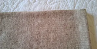 Chal de lana beige con flecos