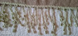 Chal de lana beige con flecos